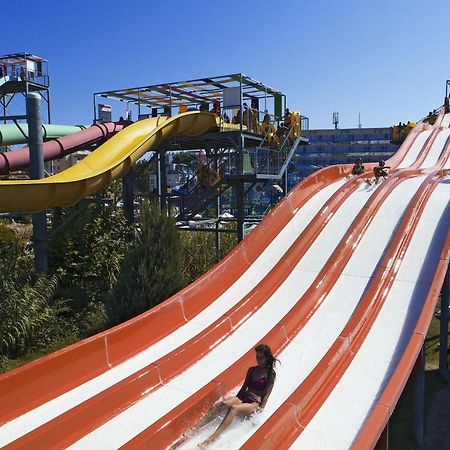 Aqua Nevis Hotel & Aqua Park Sunny Beach Buitenkant foto