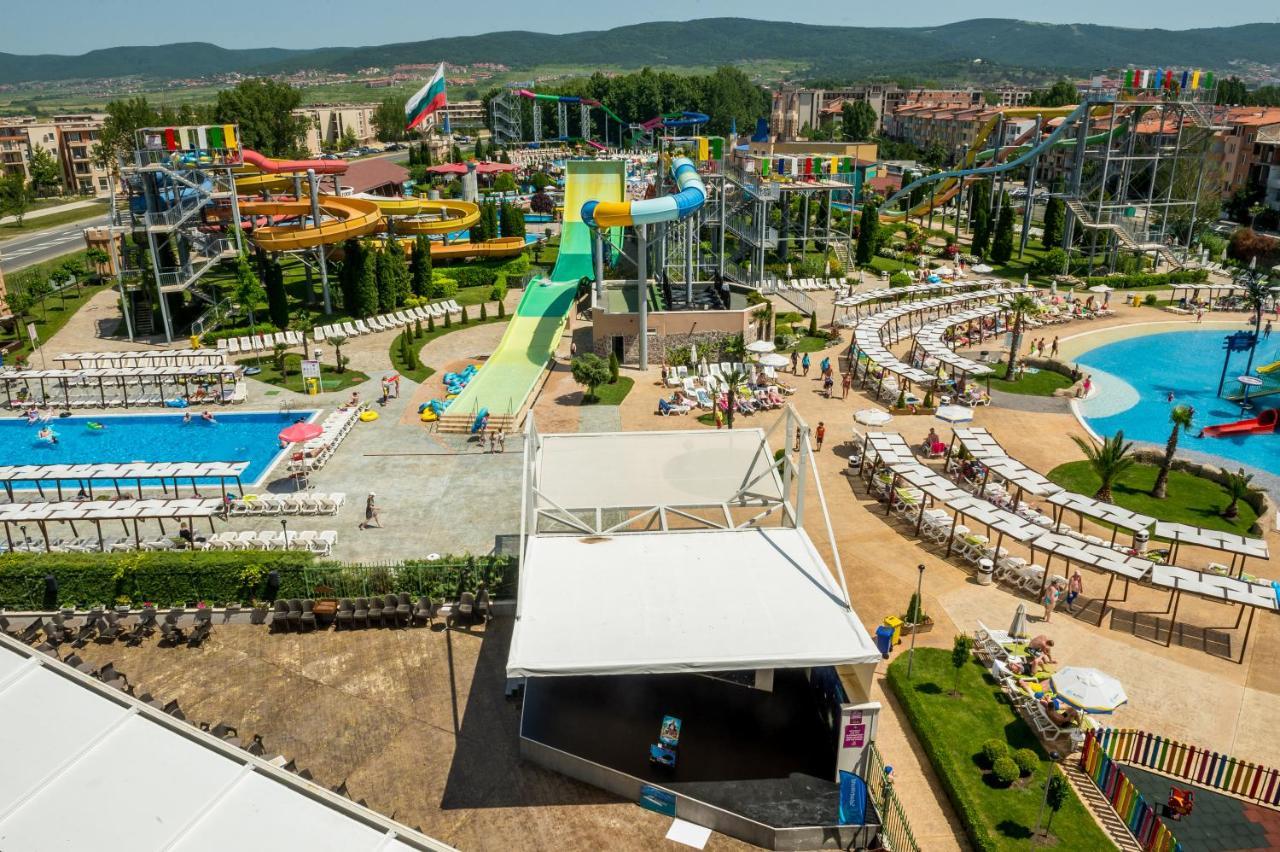 Aqua Nevis Hotel & Aqua Park Sunny Beach Buitenkant foto