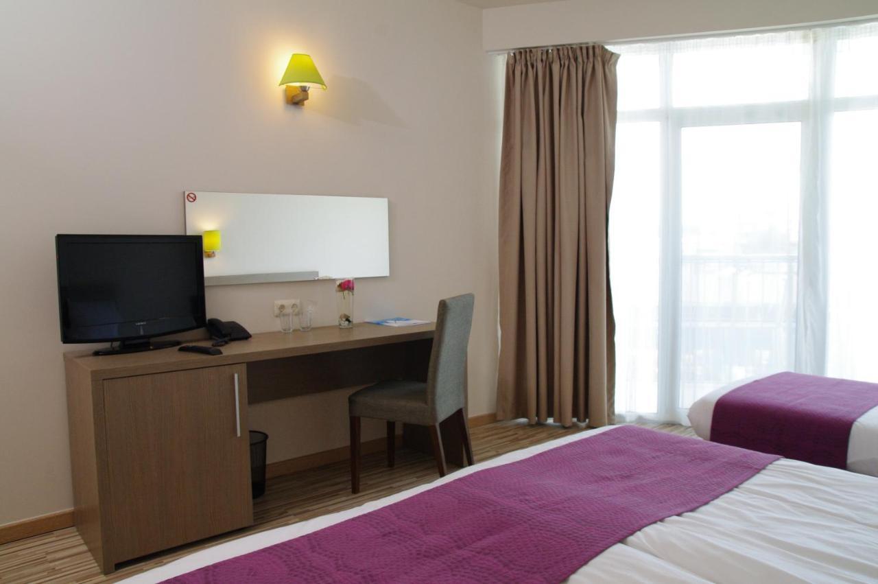 Aqua Nevis Hotel & Aqua Park Sunny Beach Buitenkant foto